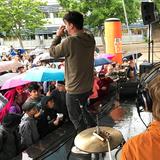 Manu Meter auf der Halberg Open Air Schultour bei der Gemeinschaftsschule Sonnenhügel in Völklingen (Foto: Mattheo Schwanengel/Freaky Jörn)